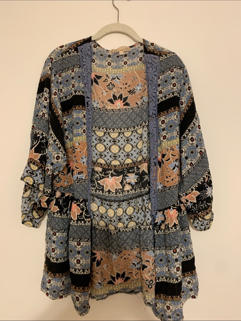 Penelope lightweight blouse